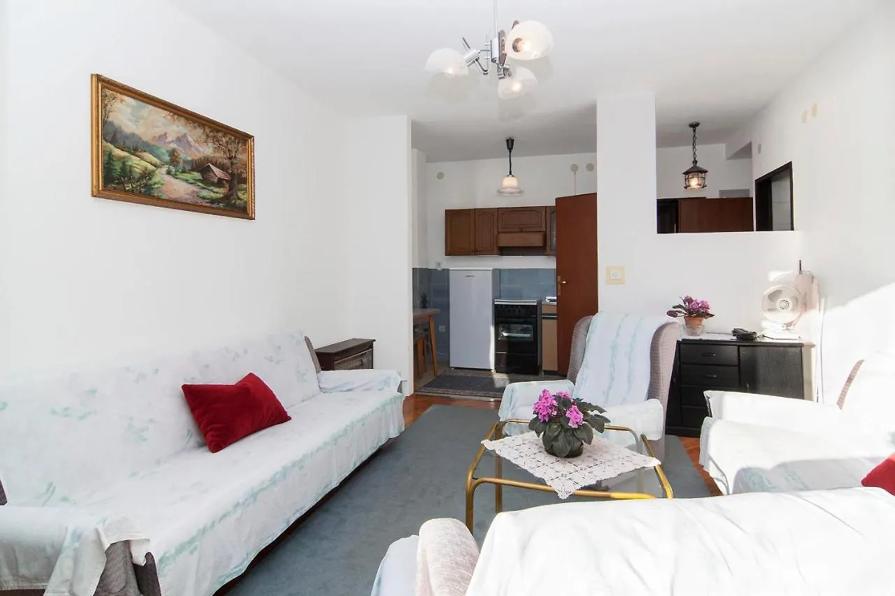 Apartments Franko 234 Пула 3*,  Хорватия